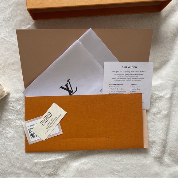 🆕 LOUIS VUITTON wallet only used one time - Picture 5 of 15